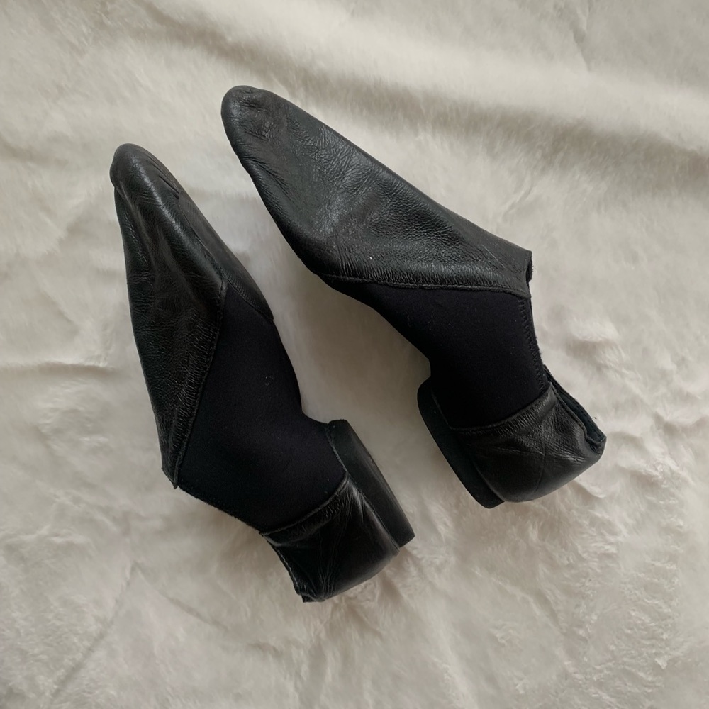 SoDanca Jazz Dance Shoes